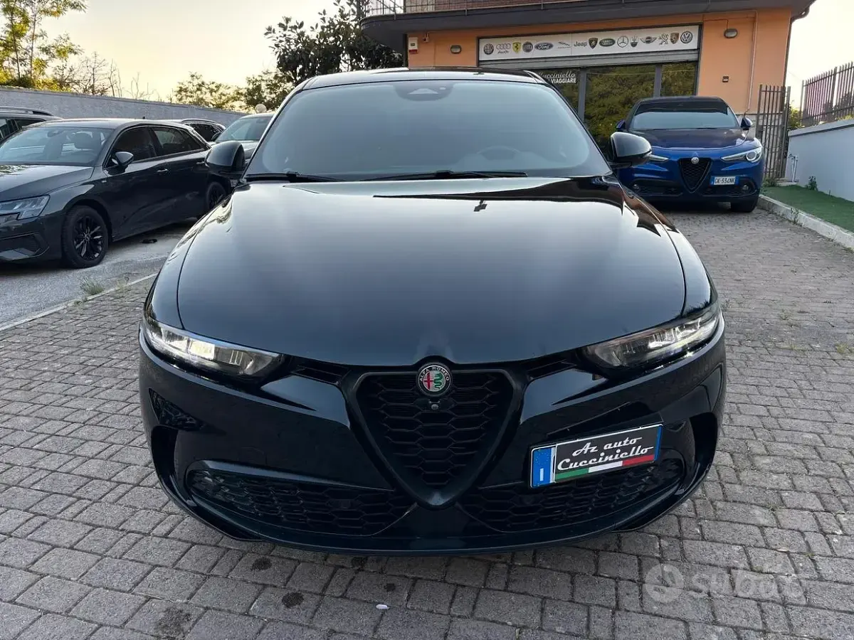 Usata Alfa Romeo Tonale Sprint 131 CV (96 kW) 2023 Nero SUV
