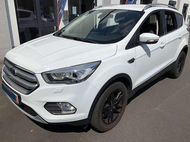 Bianco Usata 2017 Ford Kuga Business Edition SUV | 8400 € (Super prezzo) - Immagine 1/4