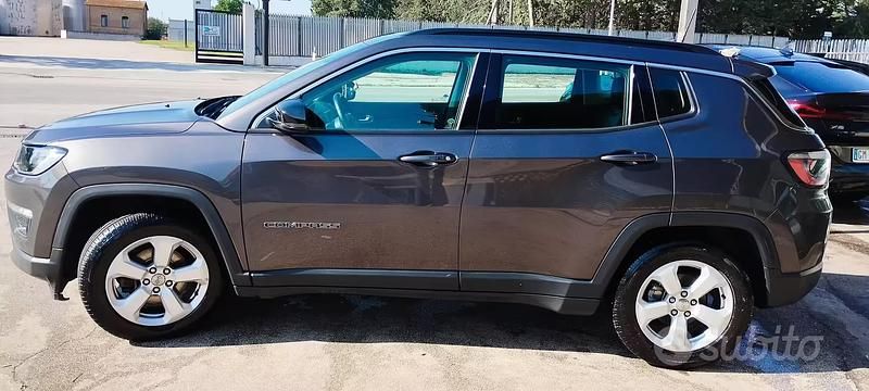Usata Jeep Compass 120 CV (88 kW) 2019 Nero SUV