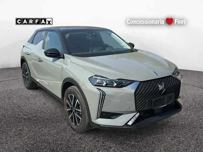 Usata DS Automobiles DS3 Bastille 101 CV (74 kW) 2024 Grigio SUV