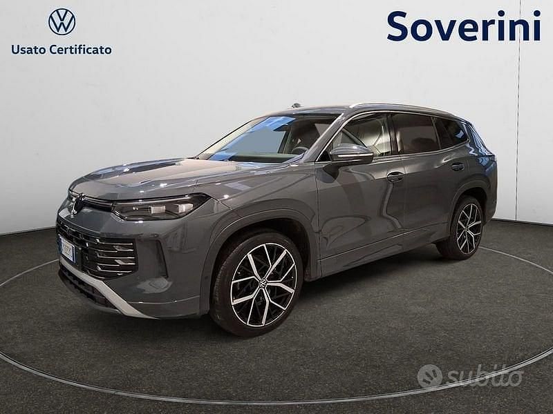 Grigio Usata 2025 VW Tayron Elegance SUV | 48.500 € (Buon prezzo) - Immagine 1/4