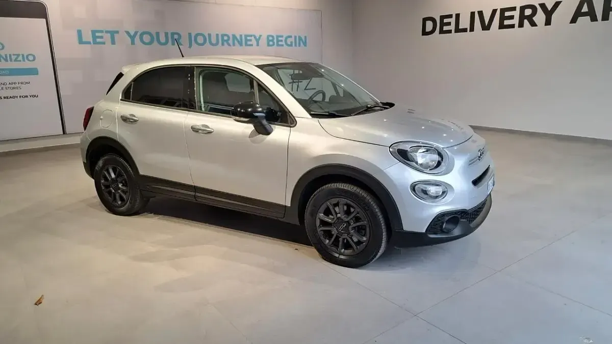 Usata Fiat 130 130 CV (95 kW) 2023 Argento SUV