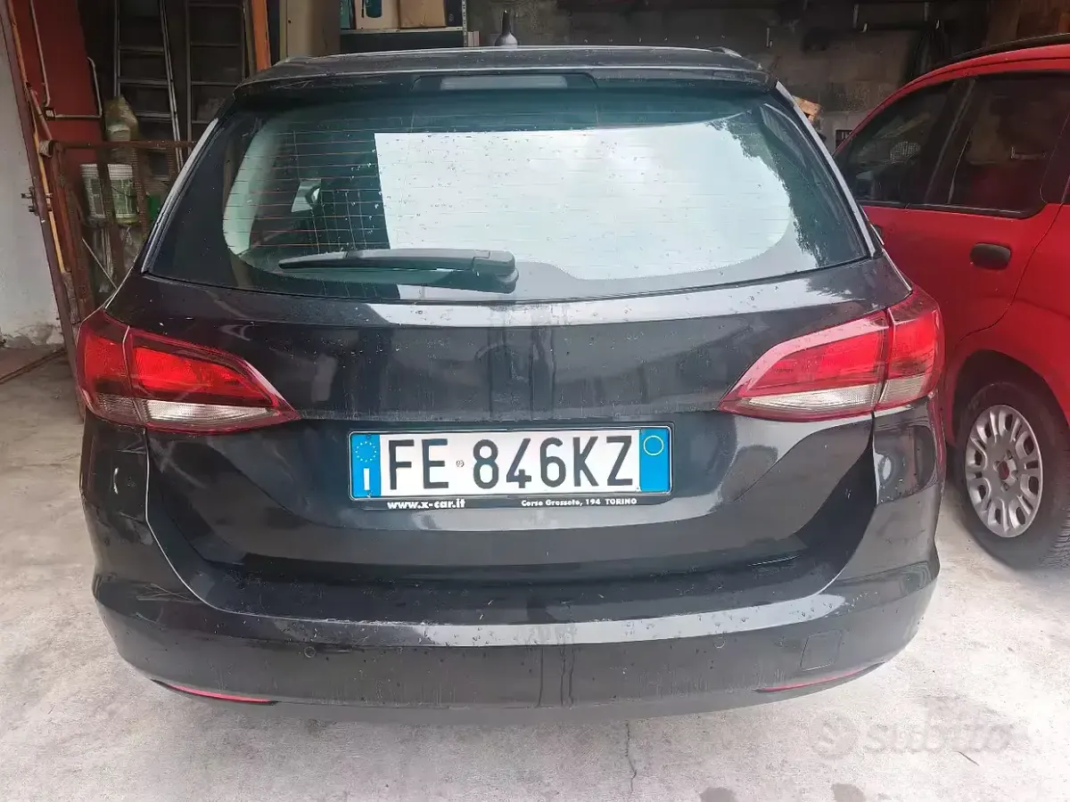 Usata Opel Astra 110 CV (80 kW) 2016 Station wagon