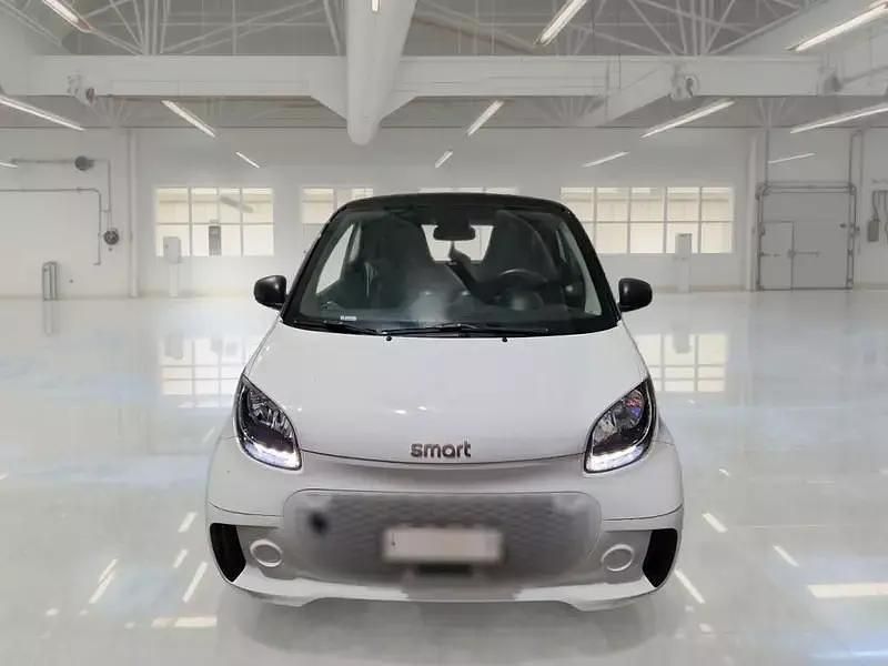 Usata Smart ForTwo Coupé Passion 41 kW (56 CV) 2021 Bianco Coupé