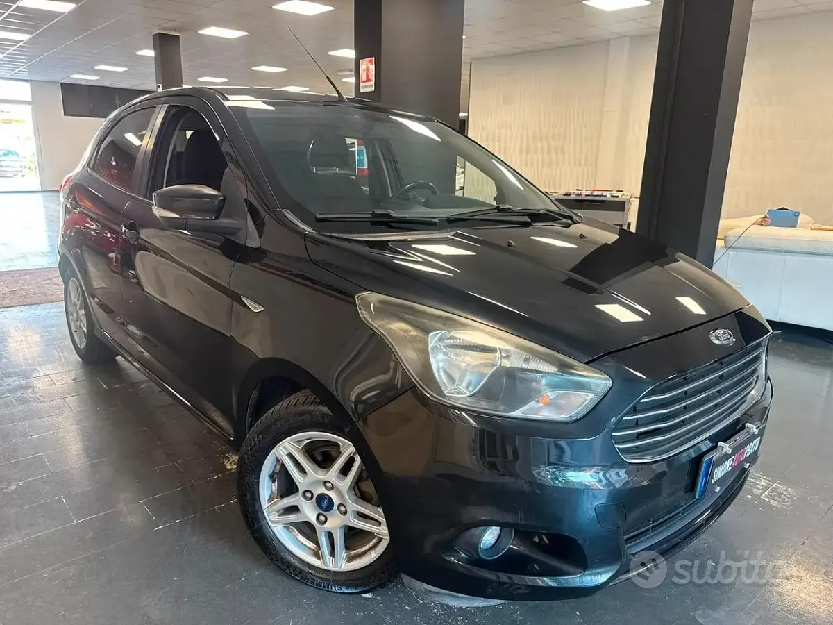 Usata Ford Ka Ultimate 86 CV (63 kW) 2017 Nero Berlina