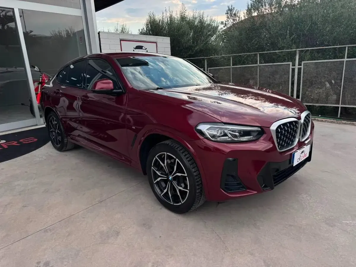 Usata BMW X4 M Sport 190 CV (139 kW) 2023 Rosso SUV