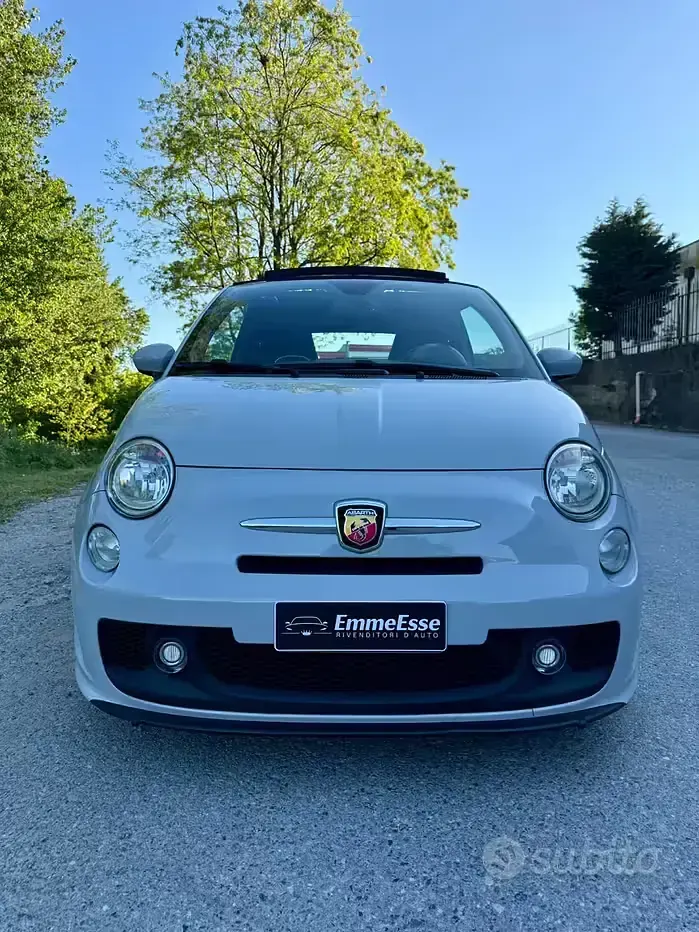 Usata Abarth 500C Custom 135 CV (99 kW) 2015 Grigio Cabrio