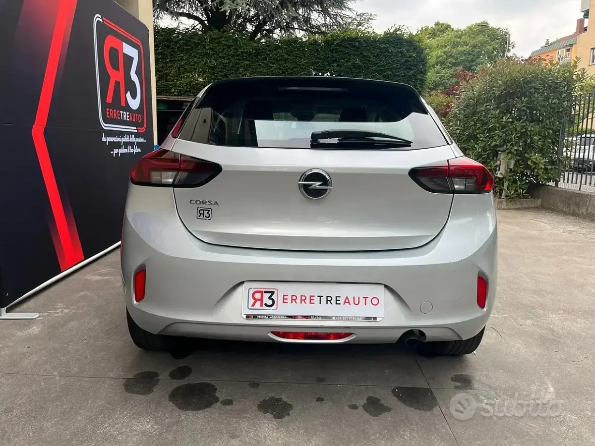 Usata Opel Corsa Elegance 75 CV (55 kW) 2023 Grigio Utilitaria