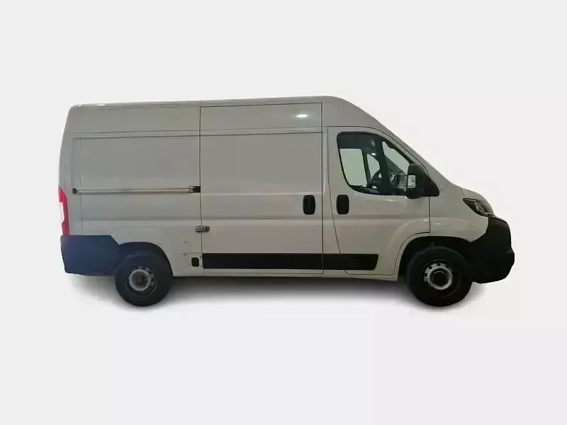 Usata Peugeot Boxer S 120 CV (88 kW) 2024 Bianco Furgone