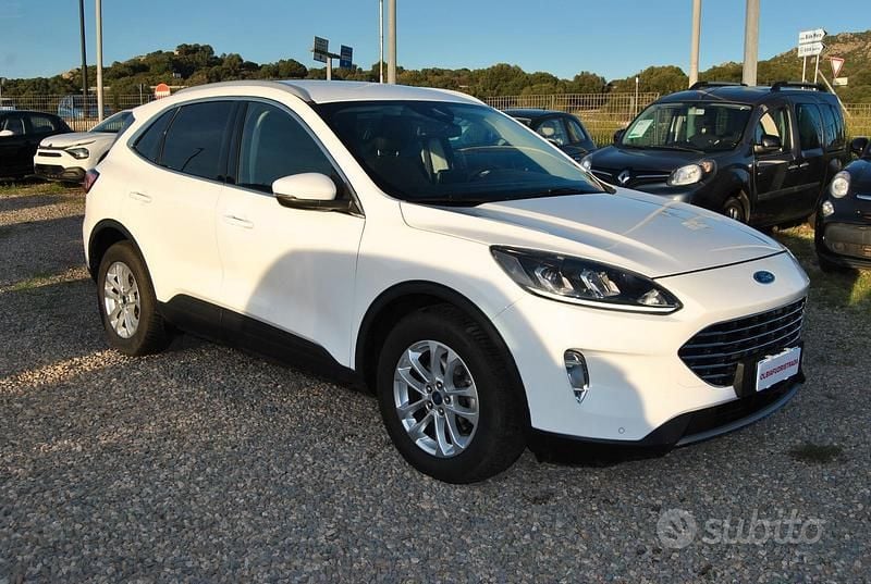 Usata Ford Kuga Titanium 120 CV (88 kW) 2021 Bianco SUV