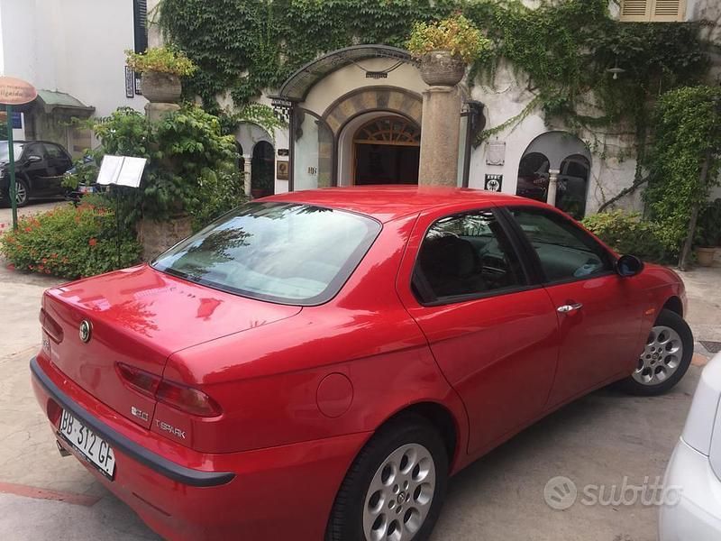 Usata 1999 Alfa Romeo 156 | 4000 € (Molto cara) - Immagine 1/4