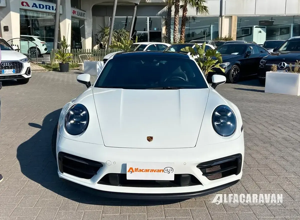 Usata Porsche 911 Carrera GTS 480 CV (353 kW) 2022 Bianco Coupé