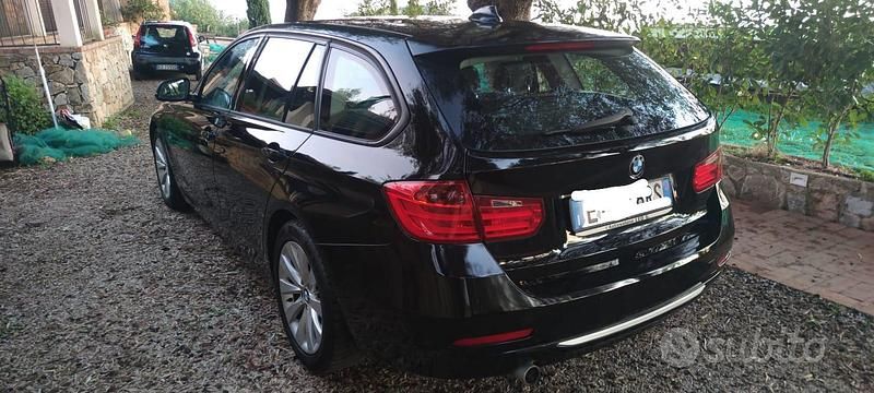 Usata BMW 320 184 CV (135 kW) 2012 Nero Station wagon