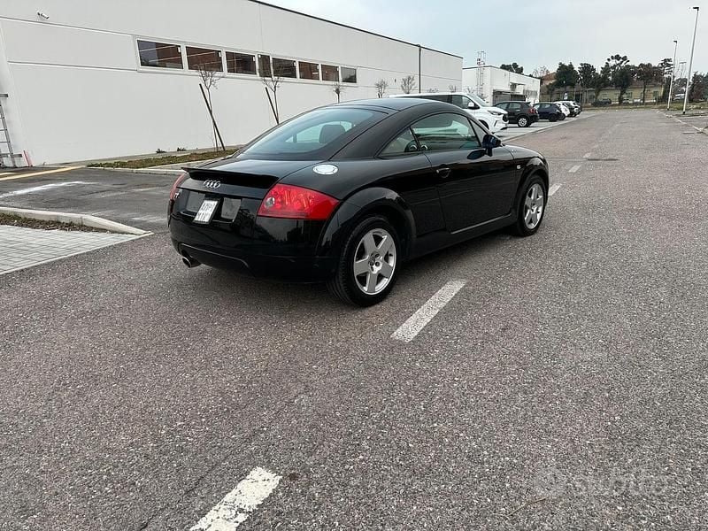 Usata Audi TT 180 CV (132 kW) 2001 Coupé