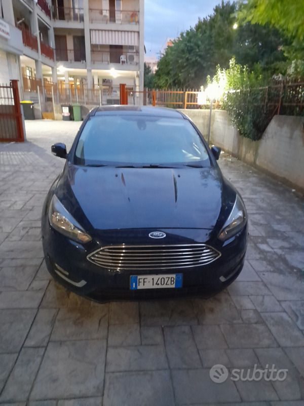 Usata Ford Focus 125 CV (91 kW) 2015 Blu Coupé