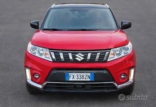 Usata Suzuki Vitara Cool 111 CV (81 kW) 2019 Rosso SUV
