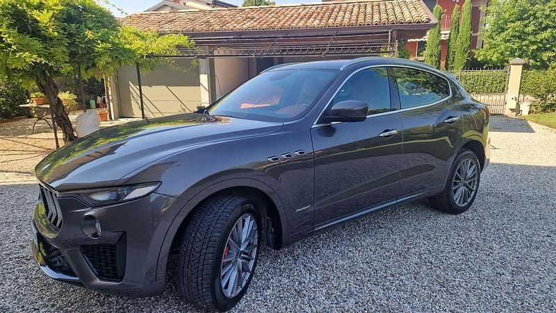 Usata Maserati Levante 275 CV (202 kW) 2018 SUV