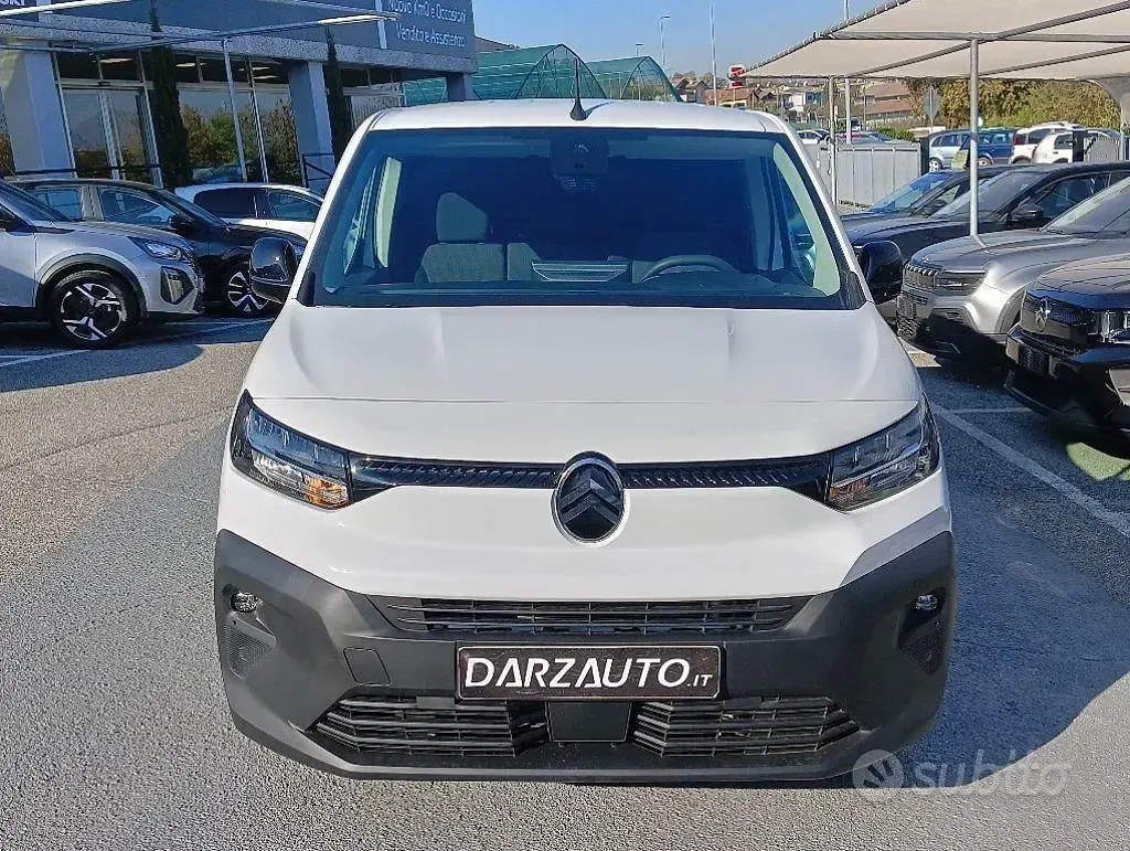 Nuova Citroën Berlingo 102 CV (75 kW) 2026 Bianco pastello Monovolume
