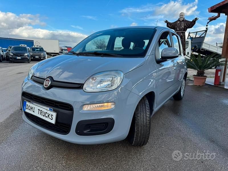 Usata Fiat Panda Easy 69 CV (50 kW) 2019 Grigio Berlina