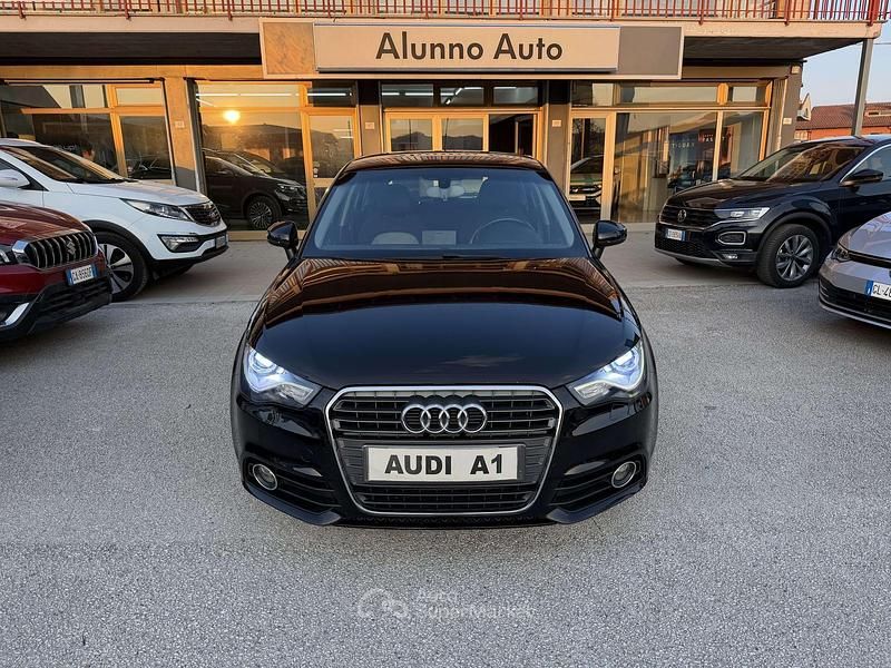 Usata Audi A1 Sportback Ambition 105 CV (77 kW) 2012 Nero Utilitaria