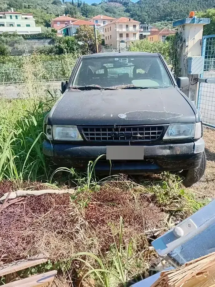Usata Opel Frontera 136 CV (100 kW) 1999 Grigio SUV