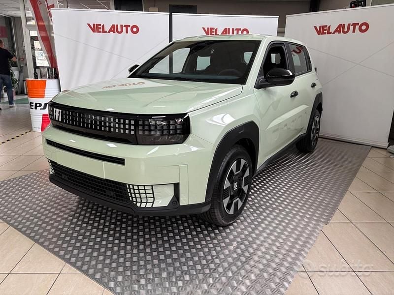 Verde Nuova 2025 Fiat Grande Panda Business Utilitaria | 21.700 € (Buon prezzo) - Immagine 1/4