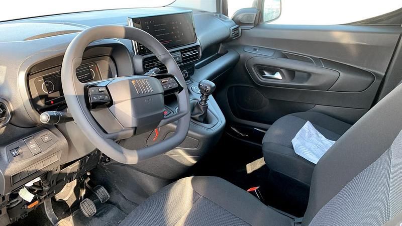 Nuova Fiat Doblò 100 CV (73 kW) 2025 Bianco Monovolume