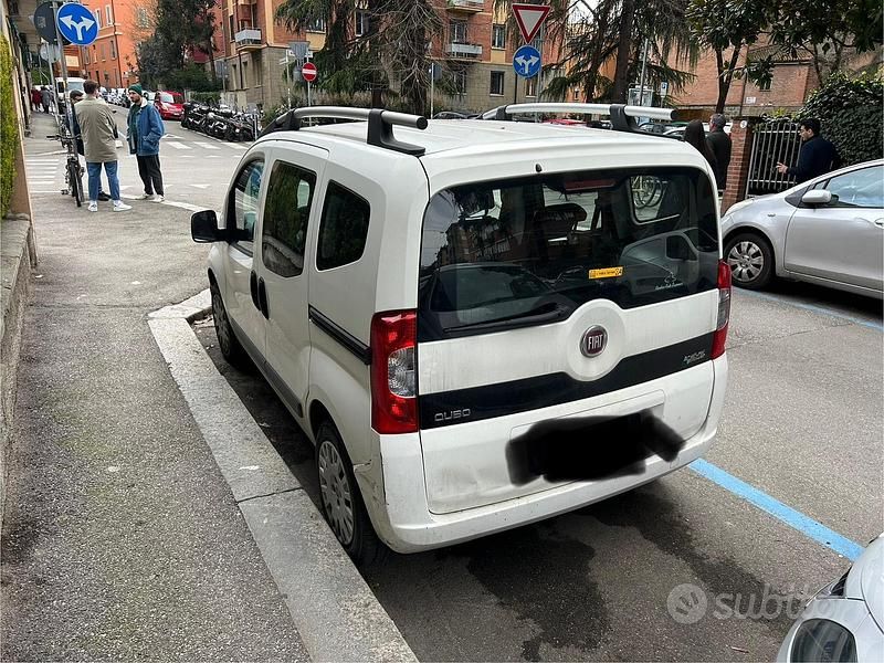 Usata Fiat Qubo Trekking 77 CV (56 kW) 2012 Bianco Monovolume