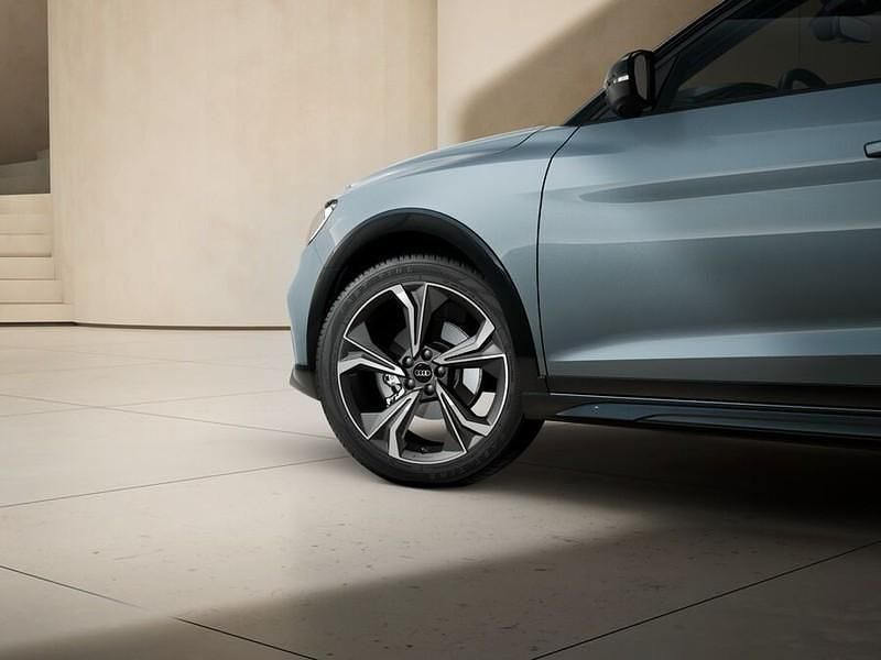 Nuova Audi A1 Design 116 CV (85 kW) 2026 Grigio SUV