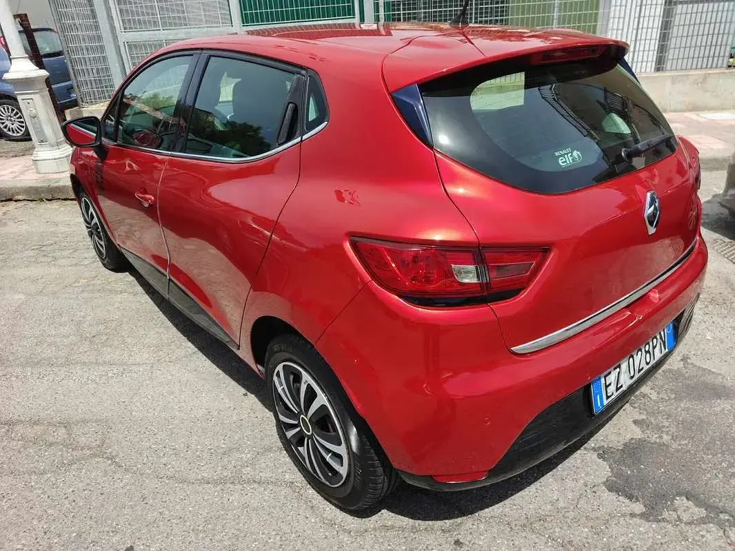 Usata Renault Clio IV 73 CV (53 kW) 2015 Berlina