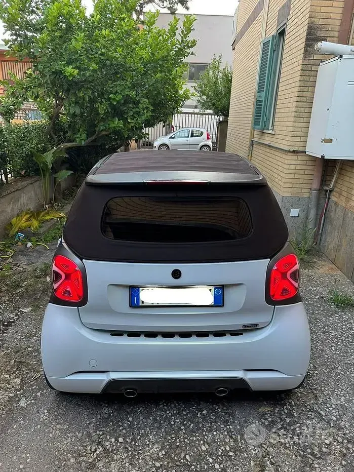 Usata Smart ForTwo Cabrio Brabus 90 CV (66 kW) 2017 Cabrio