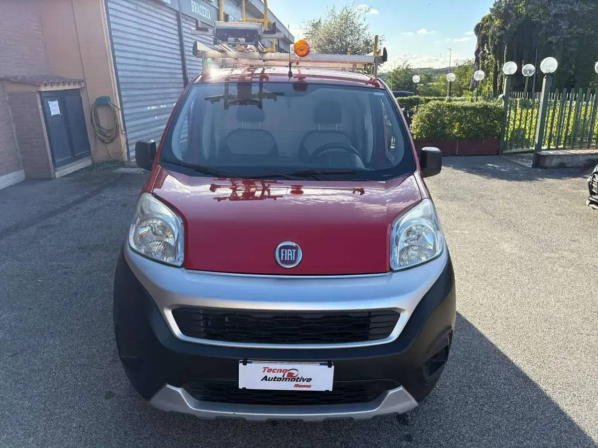 Usata Fiat Fiorino 95 CV (69 kW) 2016 Rosso corsa Monovolume