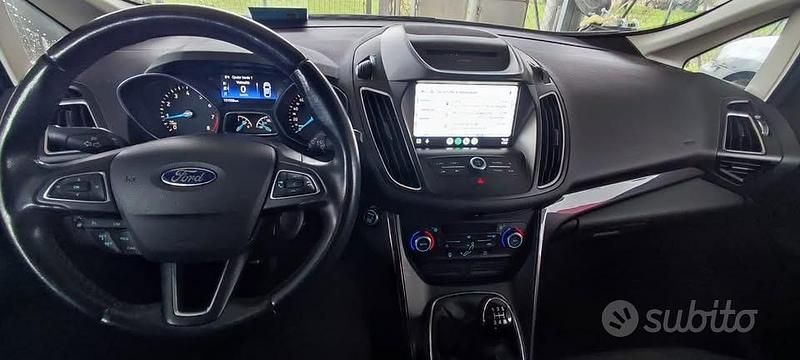 Usata Ford C-MAX Titanium 120 CV (88 kW) 2017 Bianco Monovolume