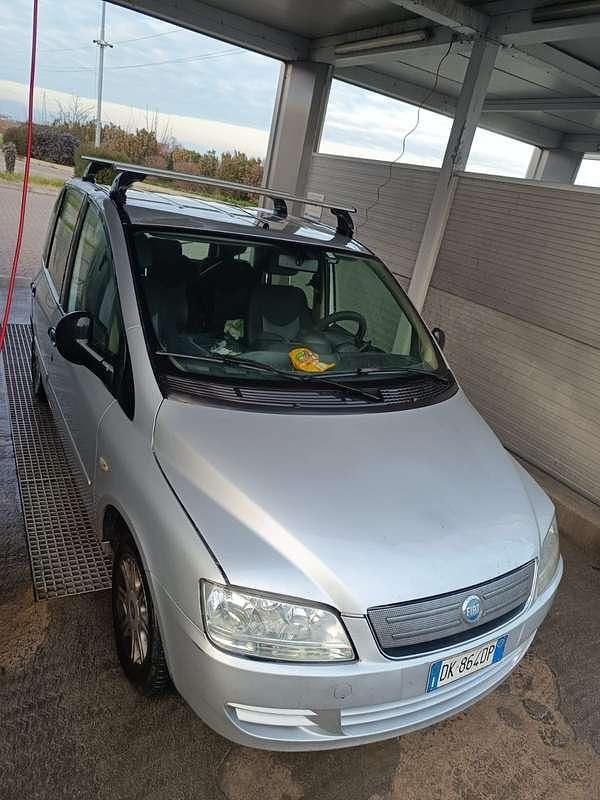 Usata Fiat Multipla Active 103 CV (75 kW) 2005 Monovolume