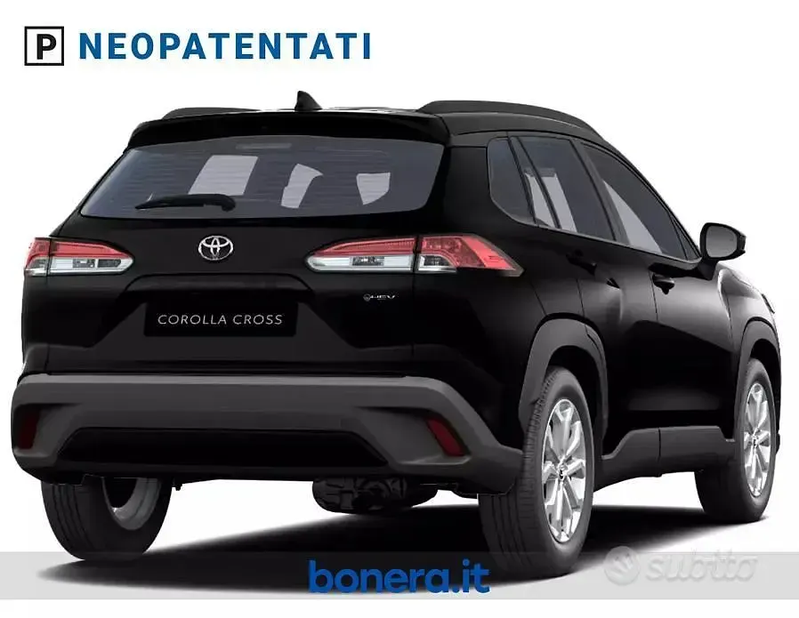 Nuova Toyota Corolla Cross 140 CV (102 kW) 2026 Nero SUV