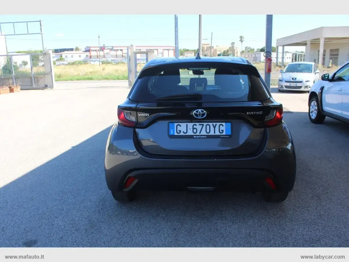 Usata Toyota Yaris Business Edition 73 CV (53 kW) 2022 Utilitaria