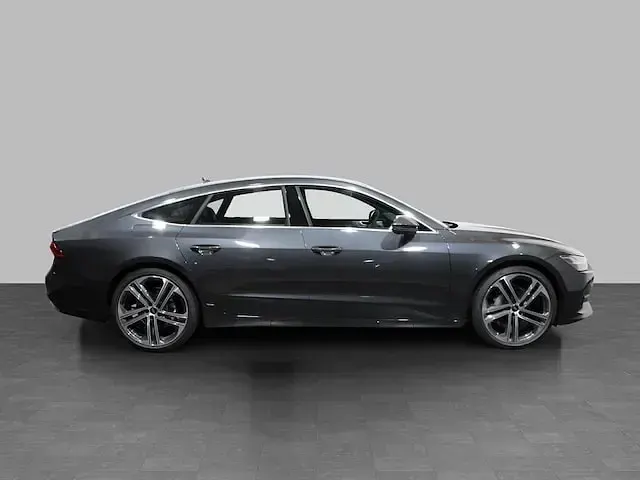 Nuova Audi A7 Sportback Advanced 204 CV (150 kW) 2025 Grigio manhattan metallizzato Utilitaria