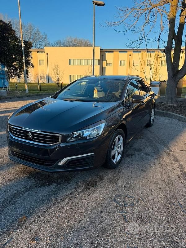 Usata Peugeot 508 114 CV (83 kW) 2015 Blu Station wagon