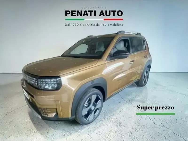 Nuova Fiat Grande Panda La Prima 110 CV (80 kW) 2026 Beige Utilitaria