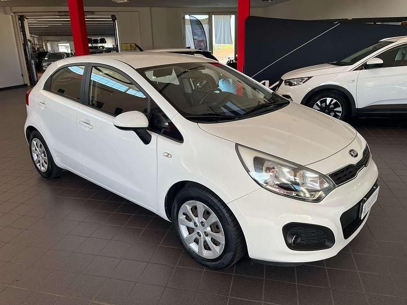 Usata Kia Rio Active 86 CV (63 kW) 2014 Other Berlina