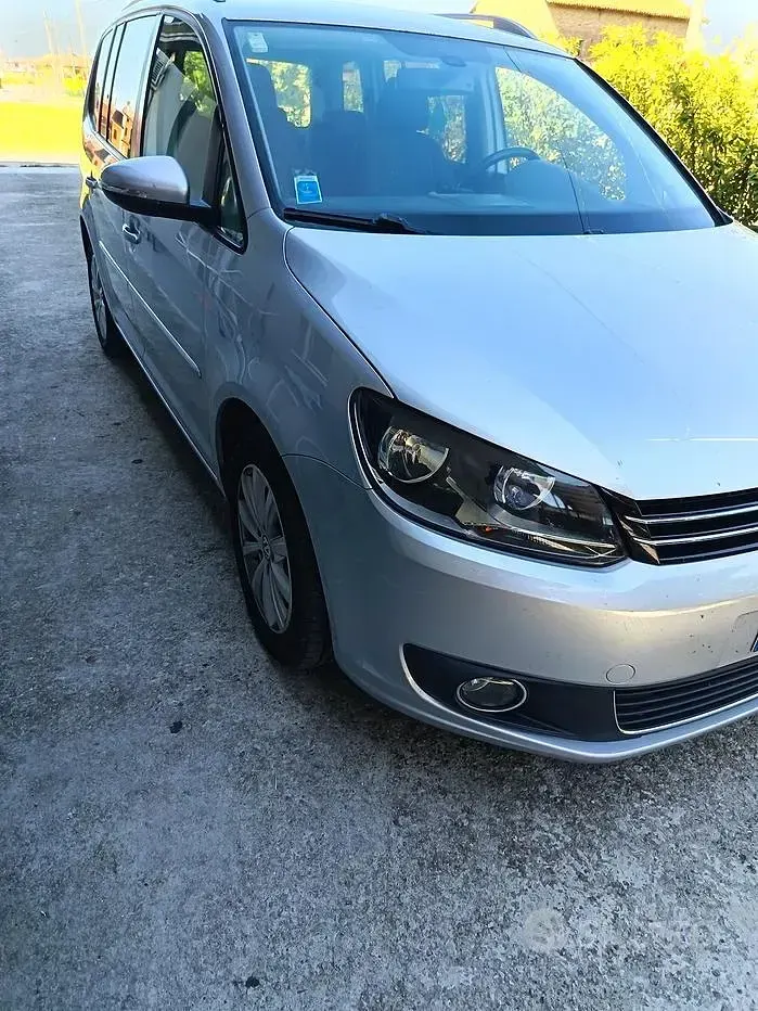 Usata VW Touran 2013 Grigio Monovolume