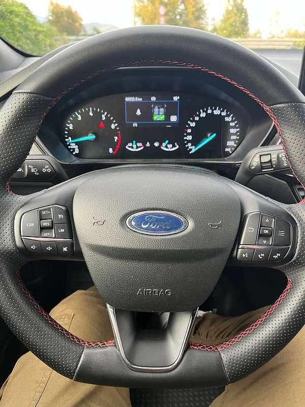 Usata Ford Focus ST-Line 125 CV (91 kW) 2024 Nero Berlina