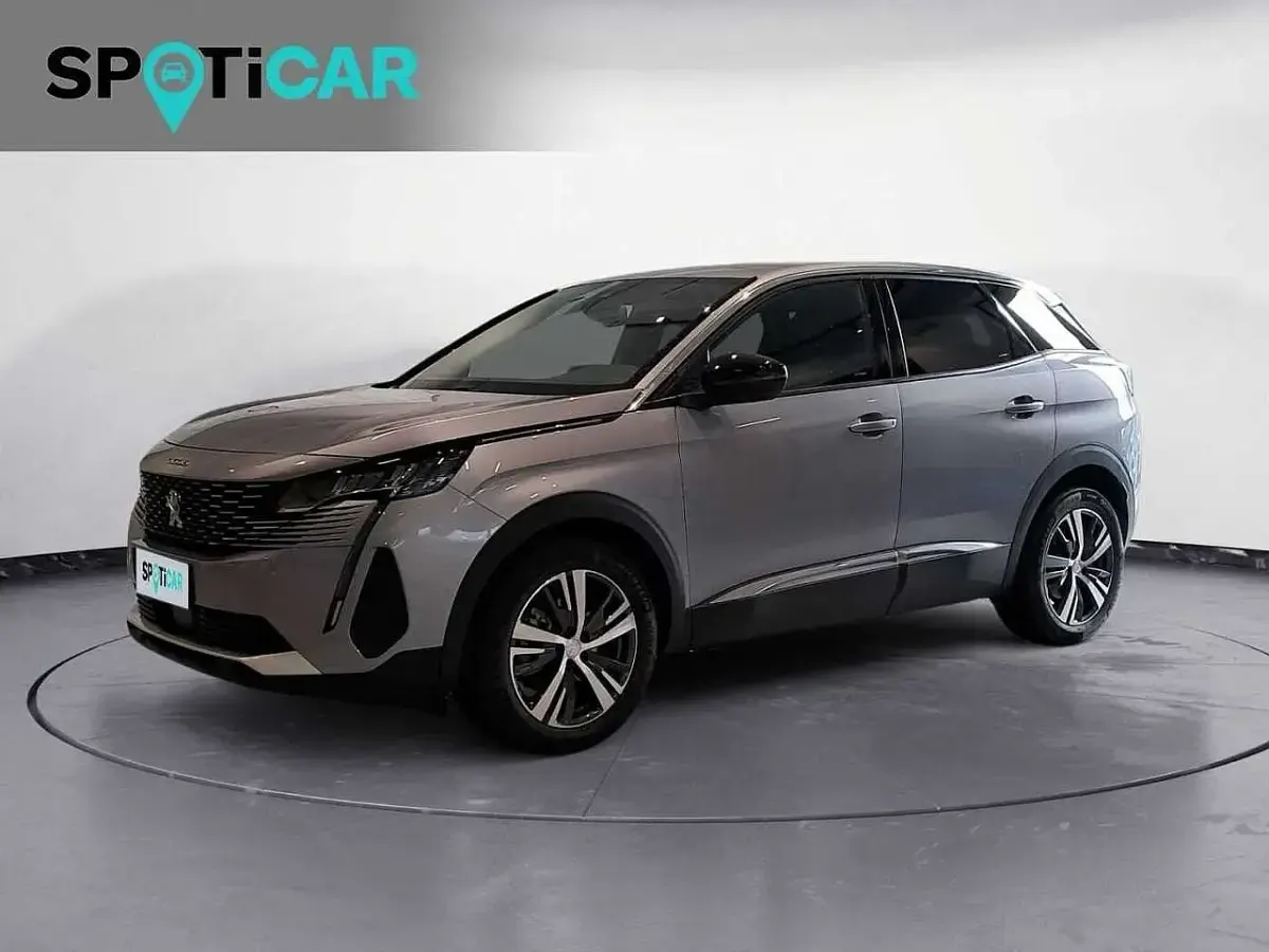 Usata Peugeot 3008 Allure 136 CV (100 kW) 2023 SUV