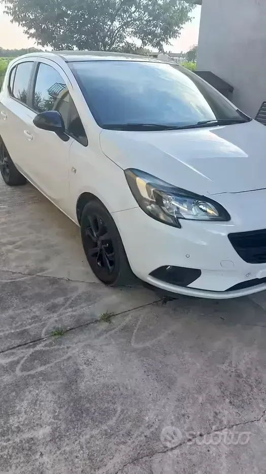 Usata Opel Corsa 90 CV (66 kW) 2018 Utilitaria