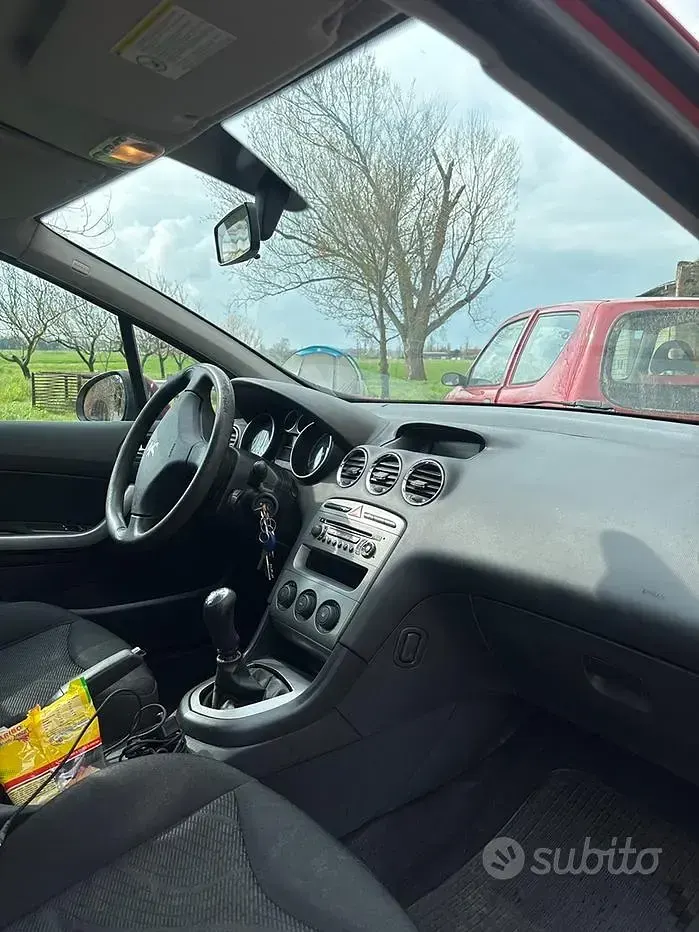 Usata Peugeot 308 120 CV (88 kW) 2009 Rosso Berlina