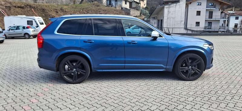 Usata Volvo XC90 224 CV (164 kW) 2016 Blu/azzurro SUV