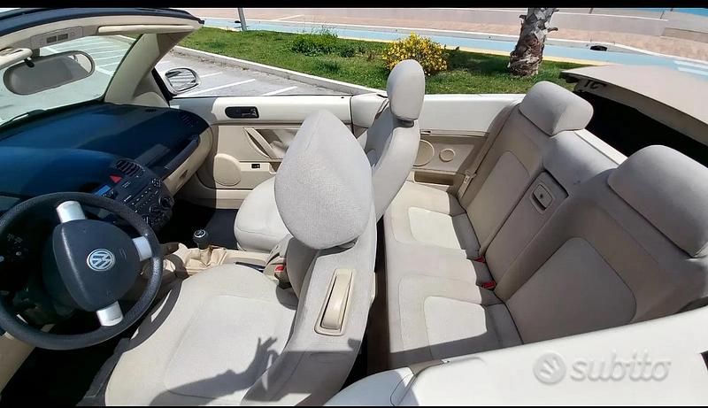 Usata VW New Beetle 101 CV (74 kW) 2004 Utilitaria