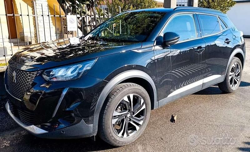 Usata Peugeot 2008 Allure 131 CV (96 kW) 2020 SUV