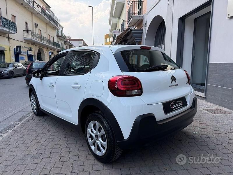 Usata Citroën C3 Feel 100 CV (73 kW) 2023 Bianco Utilitaria
