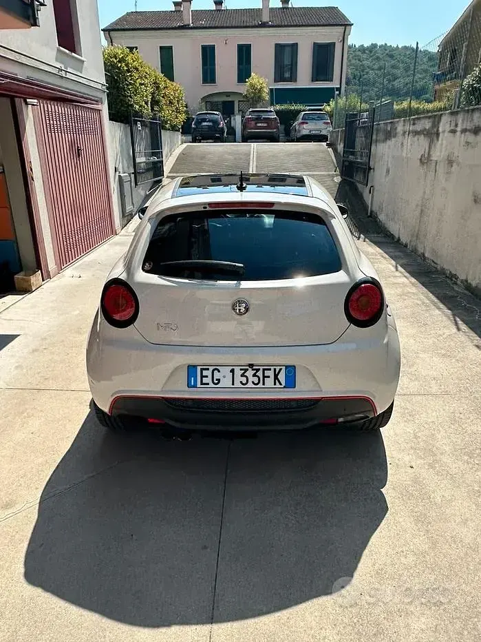 Usata Alfa Romeo MiTo Quadrifoglio 170 CV (125 kW) 2011 Bianco Utilitaria